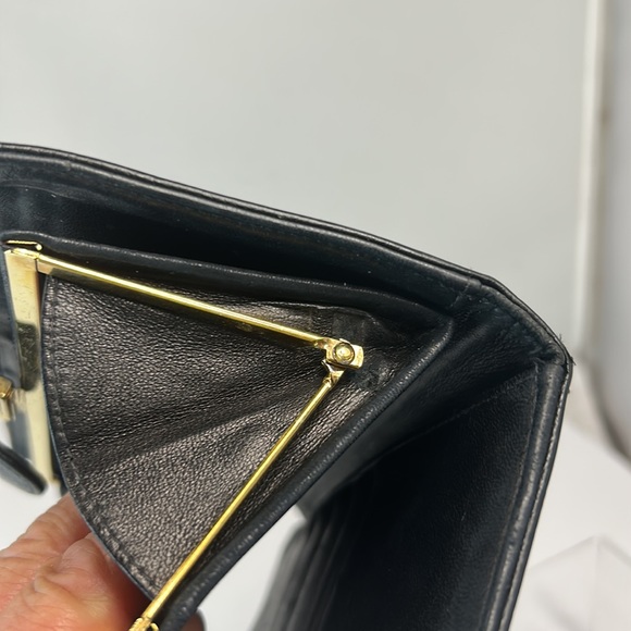 💎💎Chanel Caviar Wallet - Picture 7 of 14